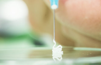 NEW SOLUTIONS FOR OPHTHALMIC DRUG DELIVERY USING BIODEGRADABLE SILICA MATRIX