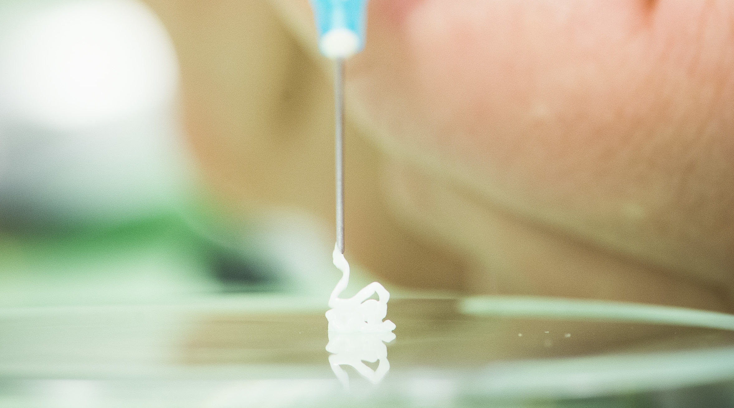 NEW SOLUTIONS FOR OPHTHALMIC DRUG DELIVERY USING BIODEGRADABLE SILICA