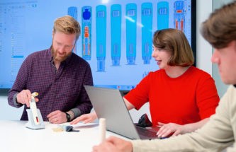 DEVELOPMENTAL ADVANTAGES IN INJECTABLE COMBINATION DRUG PRODUCTS